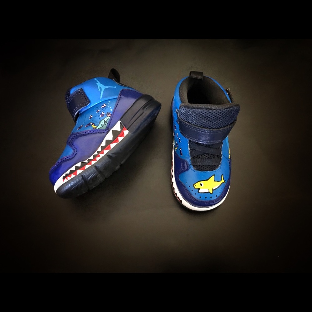 Jordan Jumpman toddler sneakers